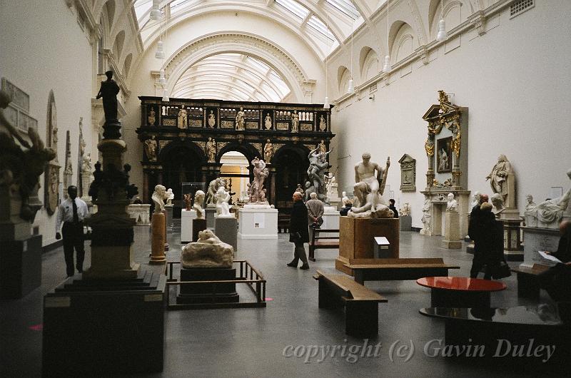 Victoria and Albert Museum, London 12320035.JPG
